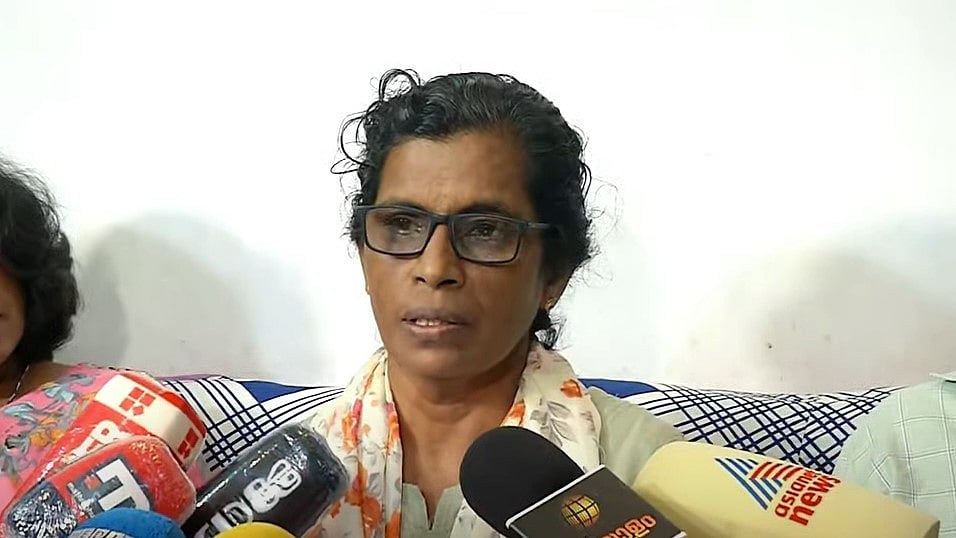 അര്‍ജുന്‍ ജീവനോടെ തിരിച്ചുവരുമന്ന് പ്രതീക്ഷയില്ല; സൈന്യം വന്നത് ആരെയോ കാണിക്കാന്‍; നെഞ്ചുപൊട്ടി അമ്മ